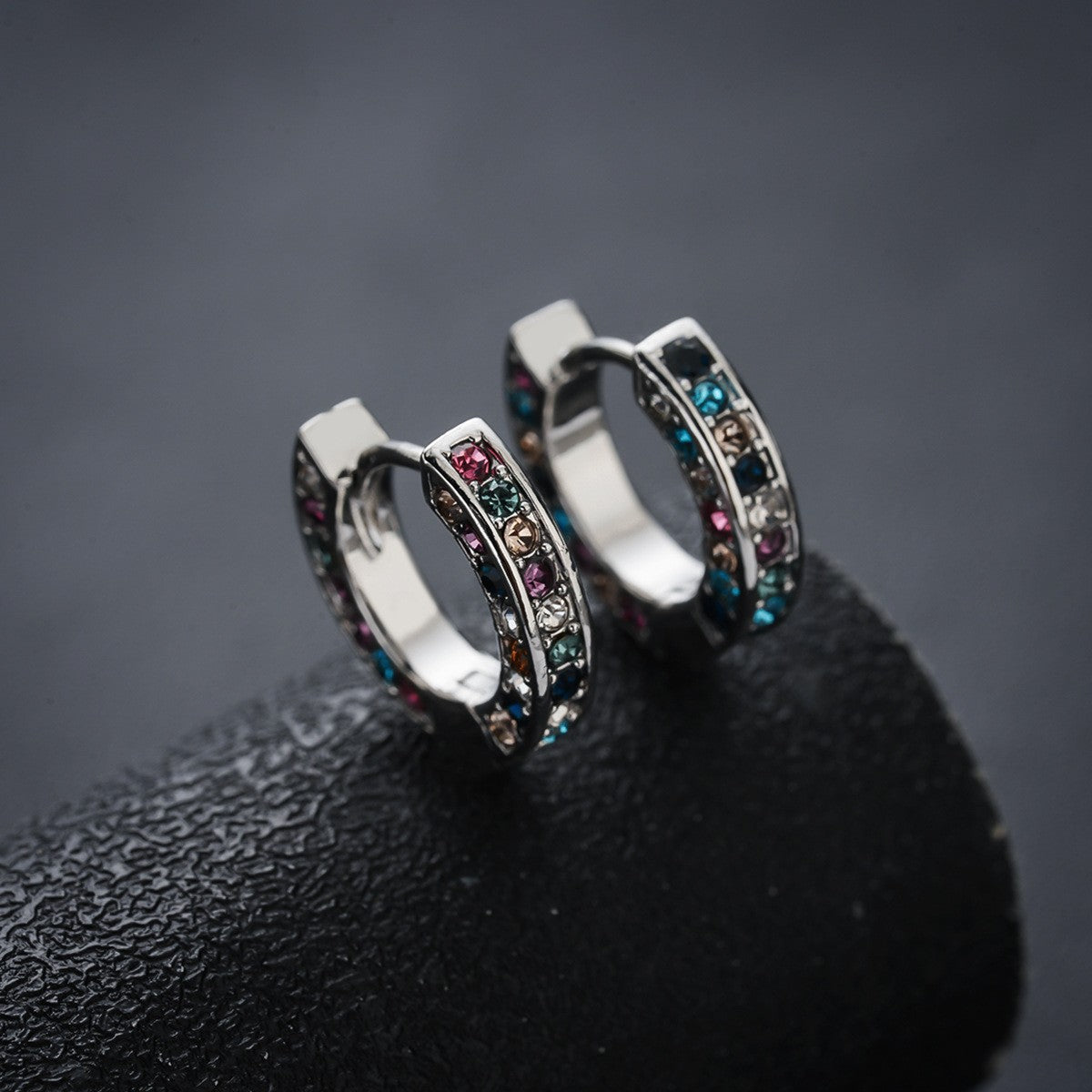 New Fashion Trendy Men's Ear Studs & Ear Cuffs, Personality All-Match Earrings For Women, High-End Luxury Jewelry Accessories